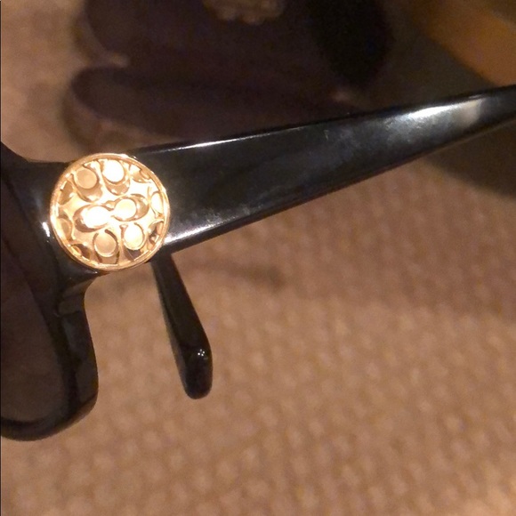Coach Sunglasses. AUTHENTIC - Picture 2 of 5